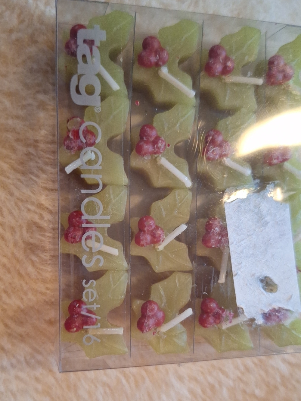 Tag Candles Missletoe Leaf Tealight Candle Set Of 16